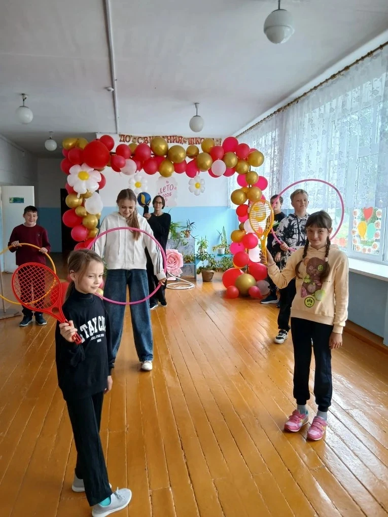 В нашей школе сегодня состоялось торжественное открытие пришкольного лагеря дневного пребывания! Это