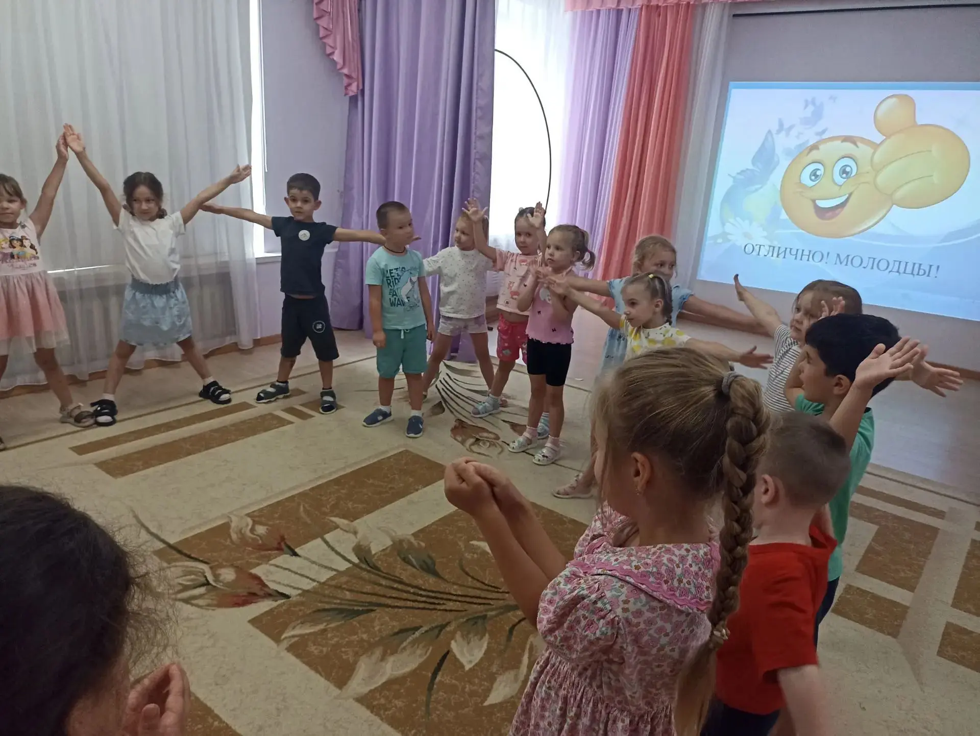 В рамках нашей тематической недели ребята из группы «Капитошка» превратились в настоящих исследовате