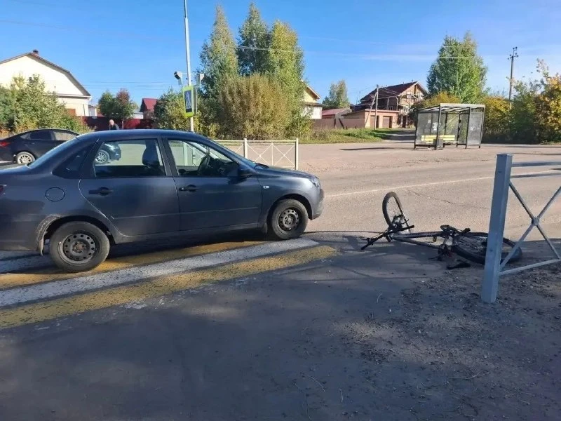 В Галиче 70-летний водитель LADA Granta сбил 15-летнего велосипедиста на улице Леднева....