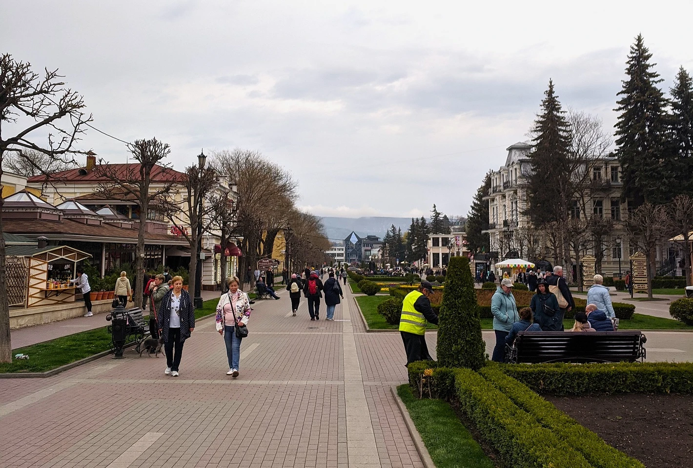 🏙️Новый конкурент: КавМинВоды сравнялись по объему предложения новостроек с российским...