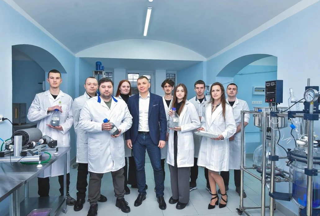 Уважаемые коллеги, дорогие студенты и аспиранты, преподаватели и научные сотрудники, выпускники и па