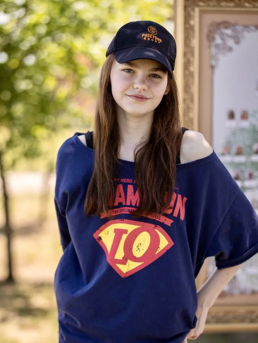 💐Сегодня день рождения отмечает моя милая внученька Арина!

Видеть, как ты взрослеешь, как расцвета