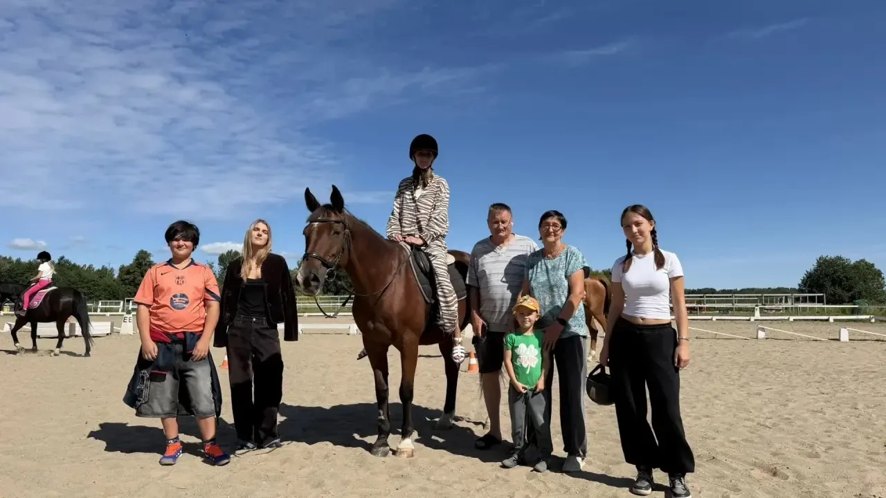 🐎 День, наполненный теплом и спокойствием: участники  СВО и их семьи  в четверг вновь ...