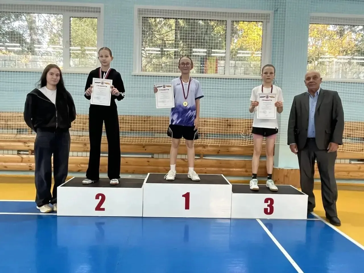 26–27 сентября в Чебоксарах прошло первенство города по бадминтону среди юношей и девуш...
