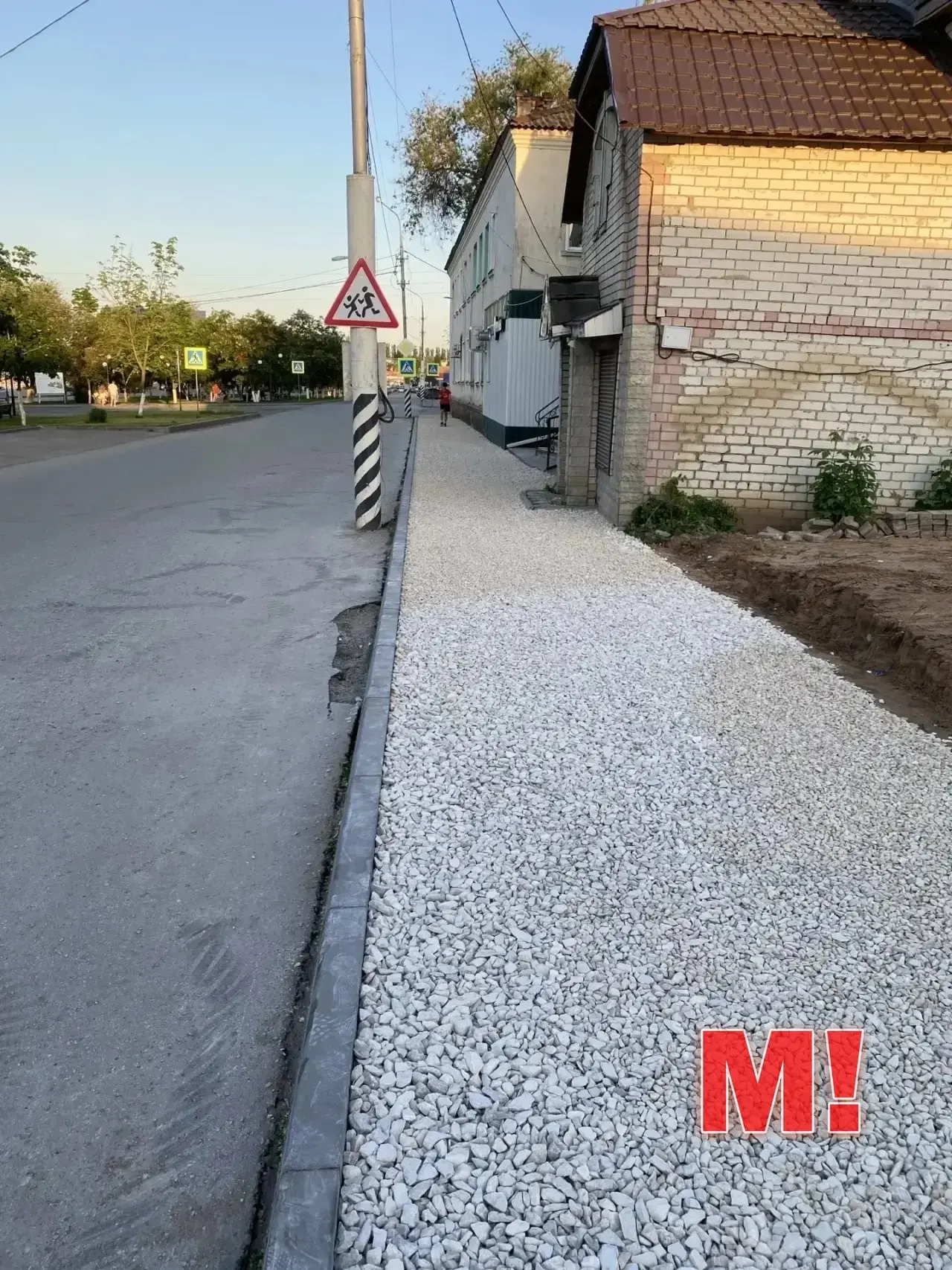 В городе Марксе ведётся ремонт тротуаров   На данный момент работы предусмотрены  на участках: ✅ пр.