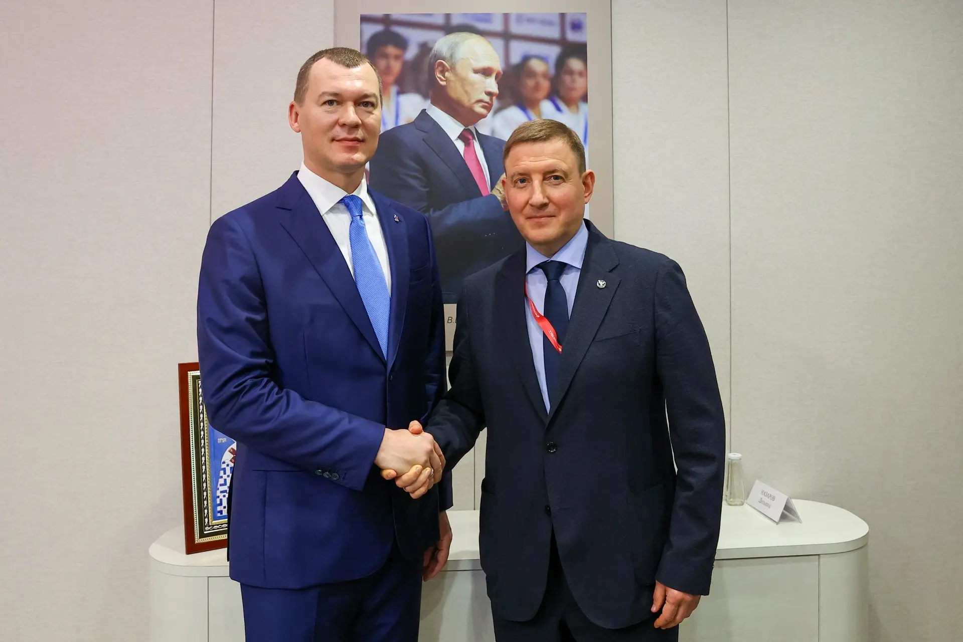 На Петербургском международном экономическом форуме провели рабочую встречу с Михаилом ...