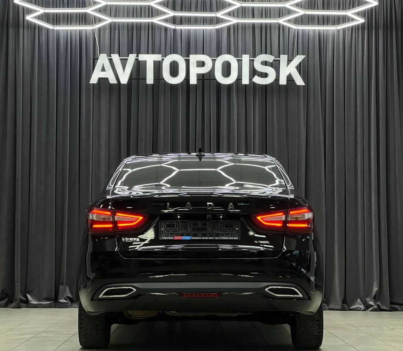 Lada Vesta в комплектации КОМФОРТ 🔥  — 2024 год; — Двигатель 1.6, 106 л/с.; — Пробег 43.000 км.; — 2