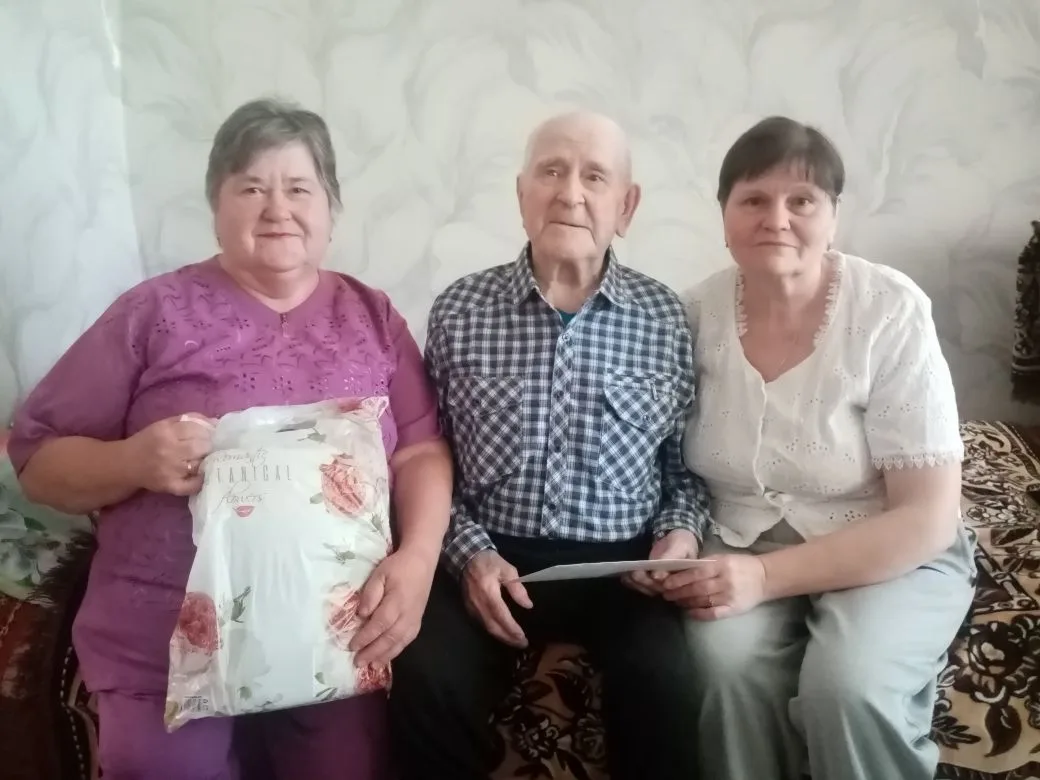 Василий Филиппович Клинцов - ветеран войны (труженик тыла), ветеран труда - встретил св...