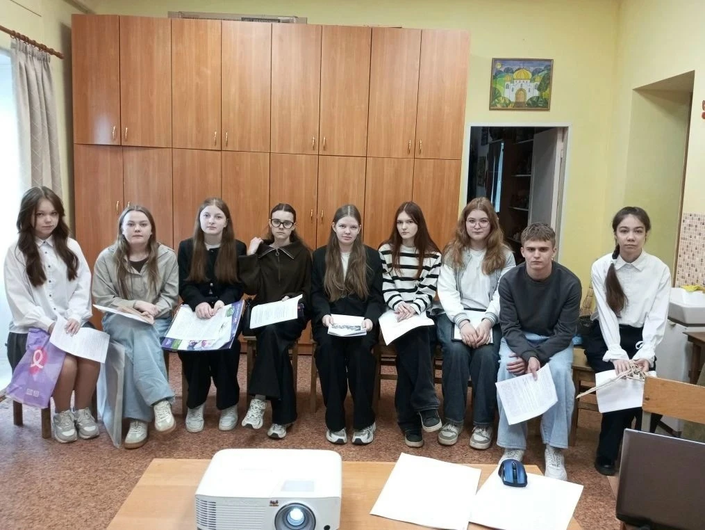 Сегодня у выпускников художественного 🎨 отделения состоялся выпускной экзамен по истор...