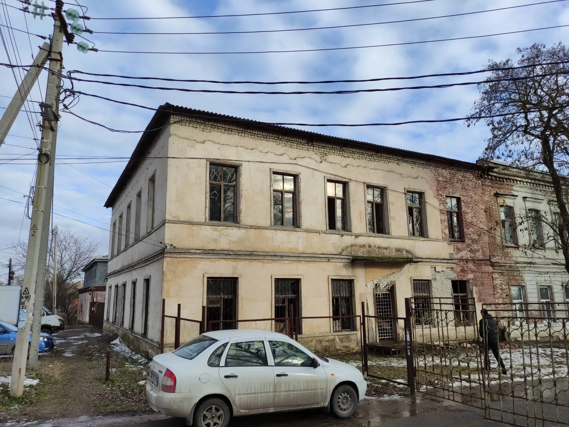 Бывшее здание инфекционной больницы Новочеркасска вновь продают с молотка