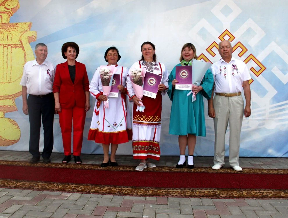 В рамках торжественной части праздника «Акатуй» чествовали и награждали передовиков различных сфер э