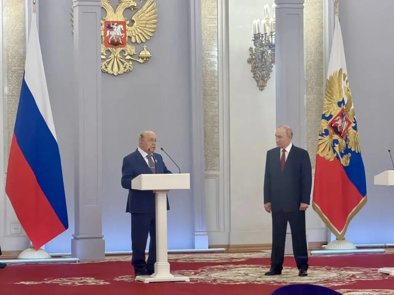 Виктору Садовничему вручена Государственная премия РФ
#новости_мгу

12 июня, в День России, ректору 