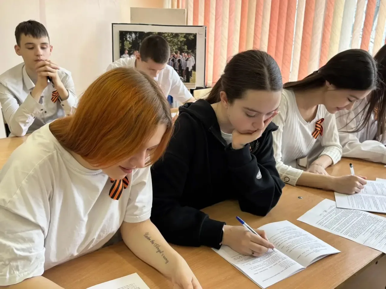 Избирательный диктант   🗳️Вчера наши ребята из старших классов приняли активное участие в ежегодной 