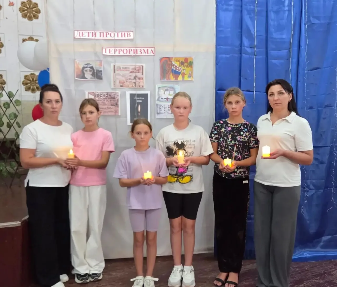 «Эхо трагедии в сердцах»: в Краснодонецком СДК прошел тематический час, посвященный Дню...