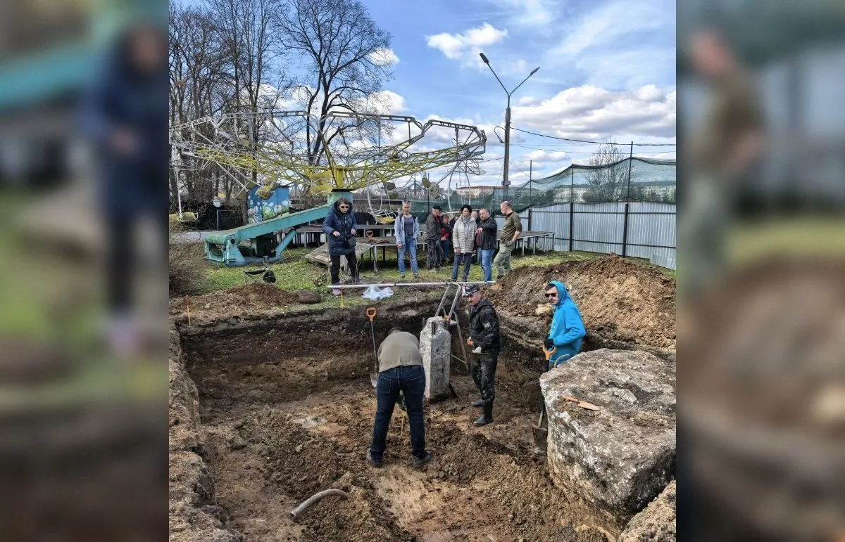 🚨 ВНИМАНИЕ: ИСТОРИЯ ПОД НОГАМИ! В ходе раскопок на территории Горсада в Твери археологи сделали сенс
