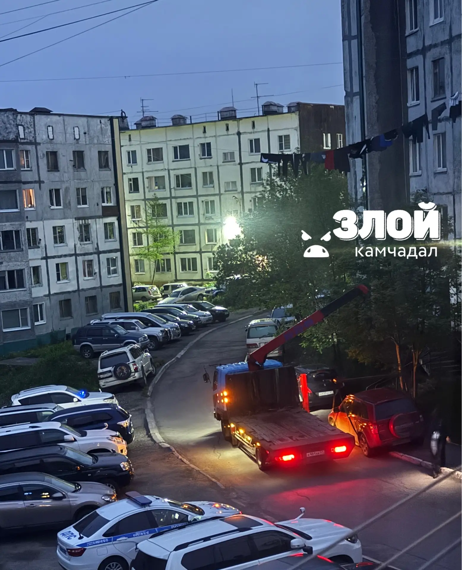 Вот почему не нужно нарушать правила парковки.

#нампишут
"Горизонт-Север. 4:00 утра!😩
Эвакуируют п