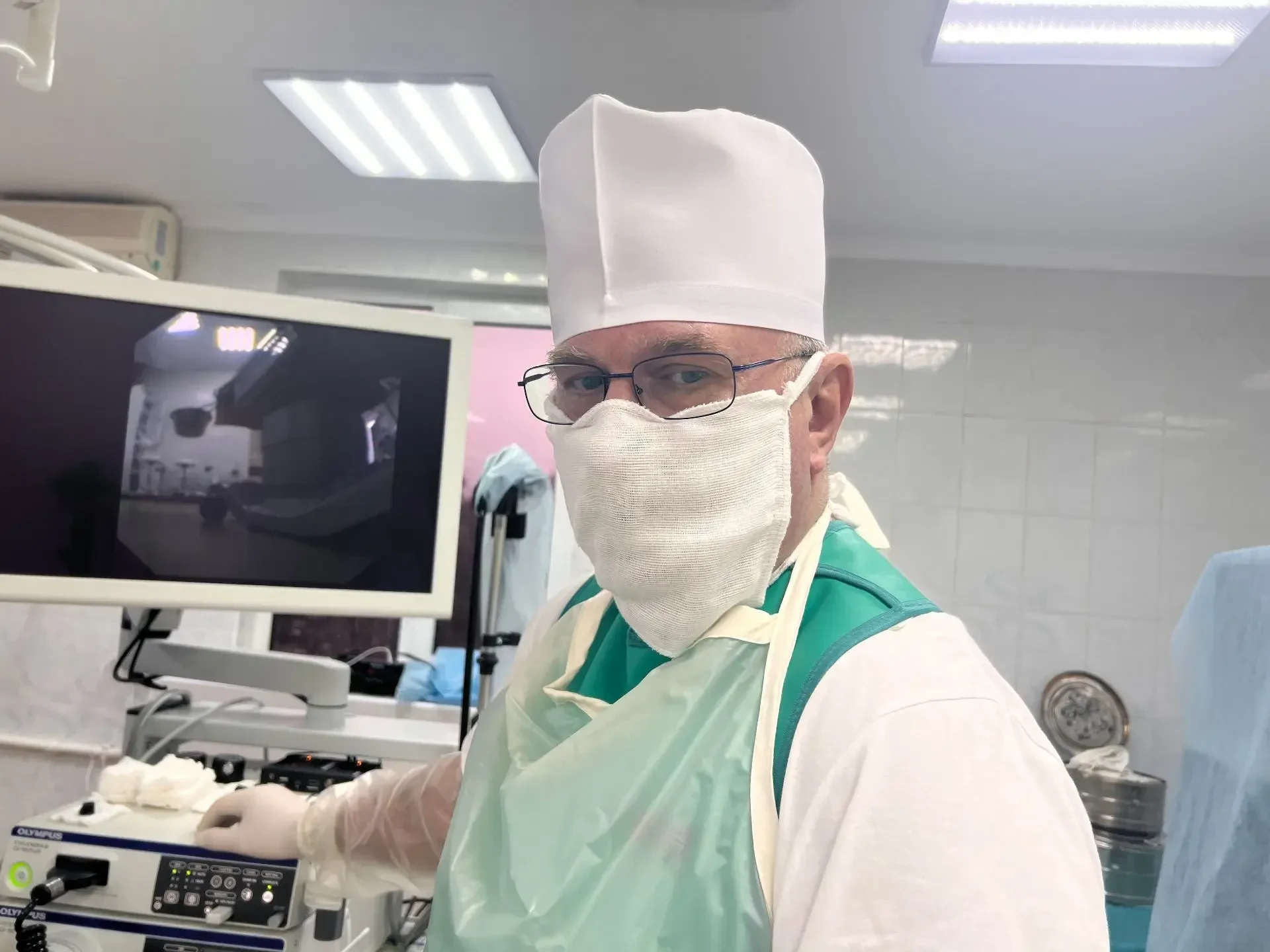 🥼Хирург Ессентукской ГКБ избавил молодую девушку от редкого заболевания лапороскопическим методом  🤕