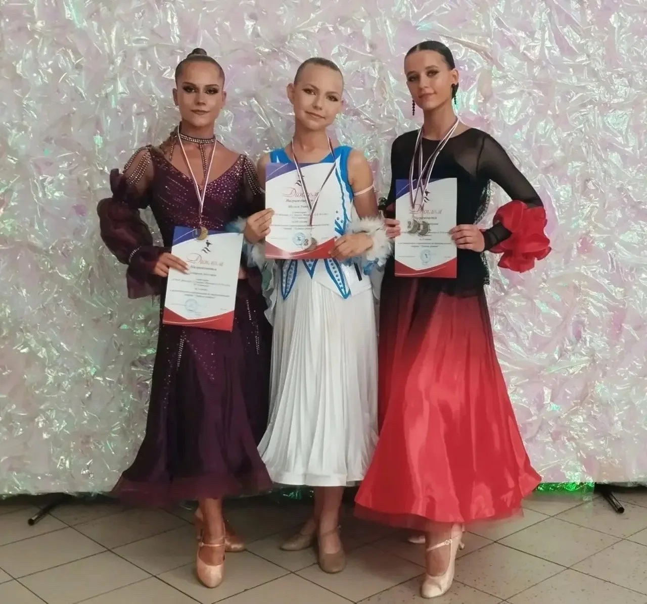 Поздравляем спортсменов коллектива бального танца "ФЕНИКС ", рук. Анна Дубровина, с успешным заверше