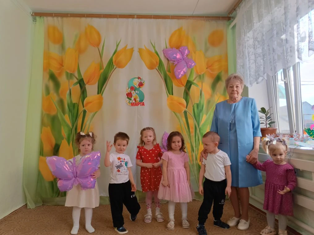 🥰🌺Дорогие бабушки,