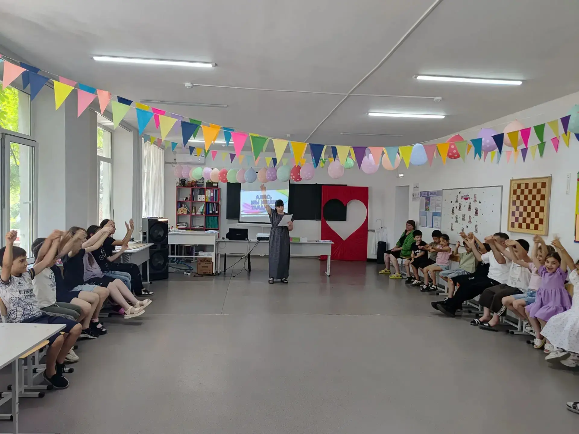 ☀️ День предпринимателя в лагере "Солнышко": юные бизнесмены, финансовая грамотность и яркие таланты