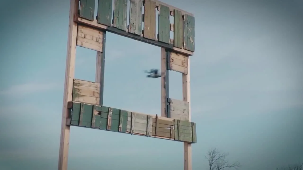 🚀 Твоё будущее — за беспилотниками! 
 
Хочешь быть в эпицентре технологий, управлять дронами и защи
