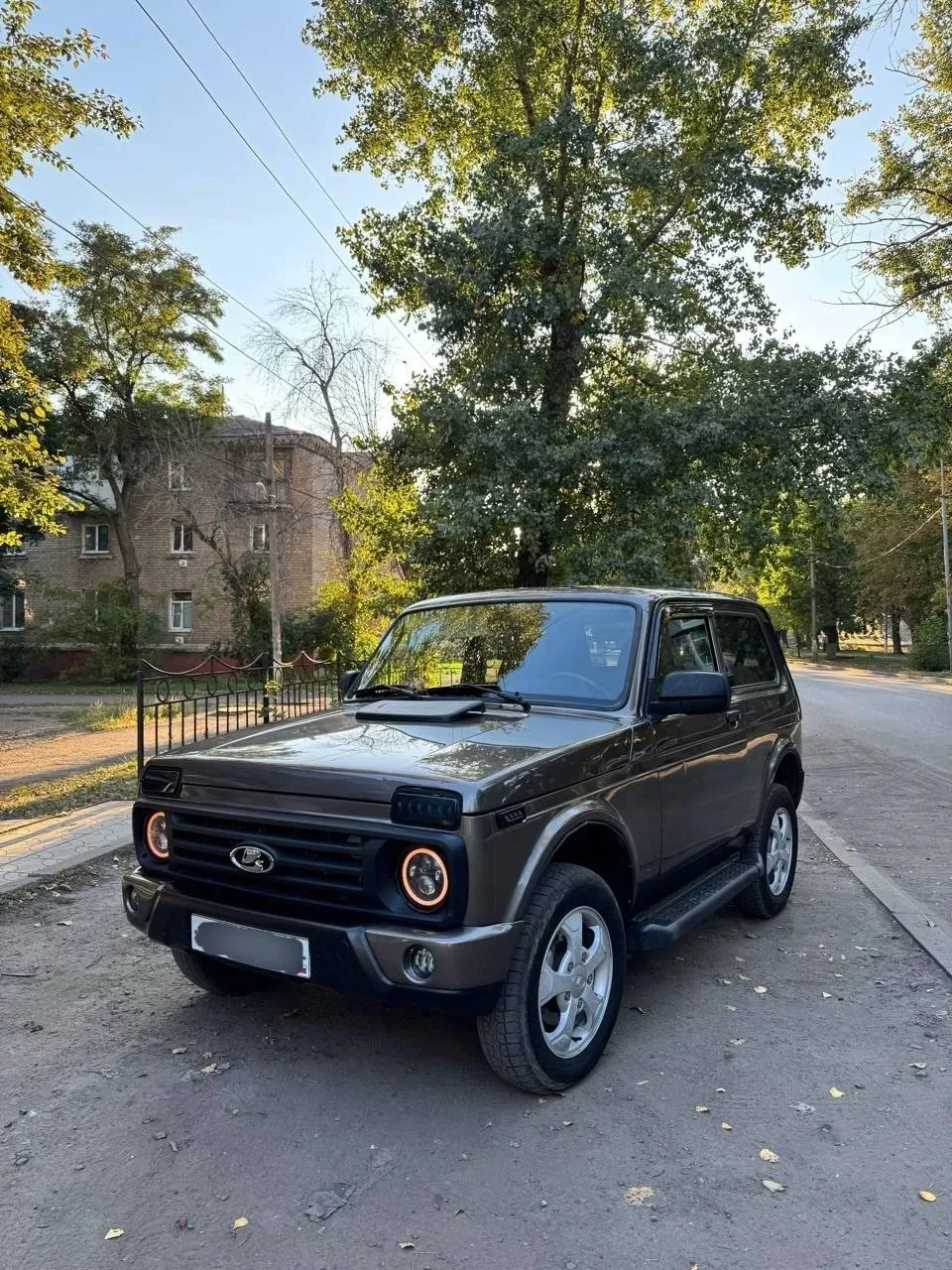 Продам Lada Niva 4x4 Urban 1.7, 2018, 110 000 км, Краснодон