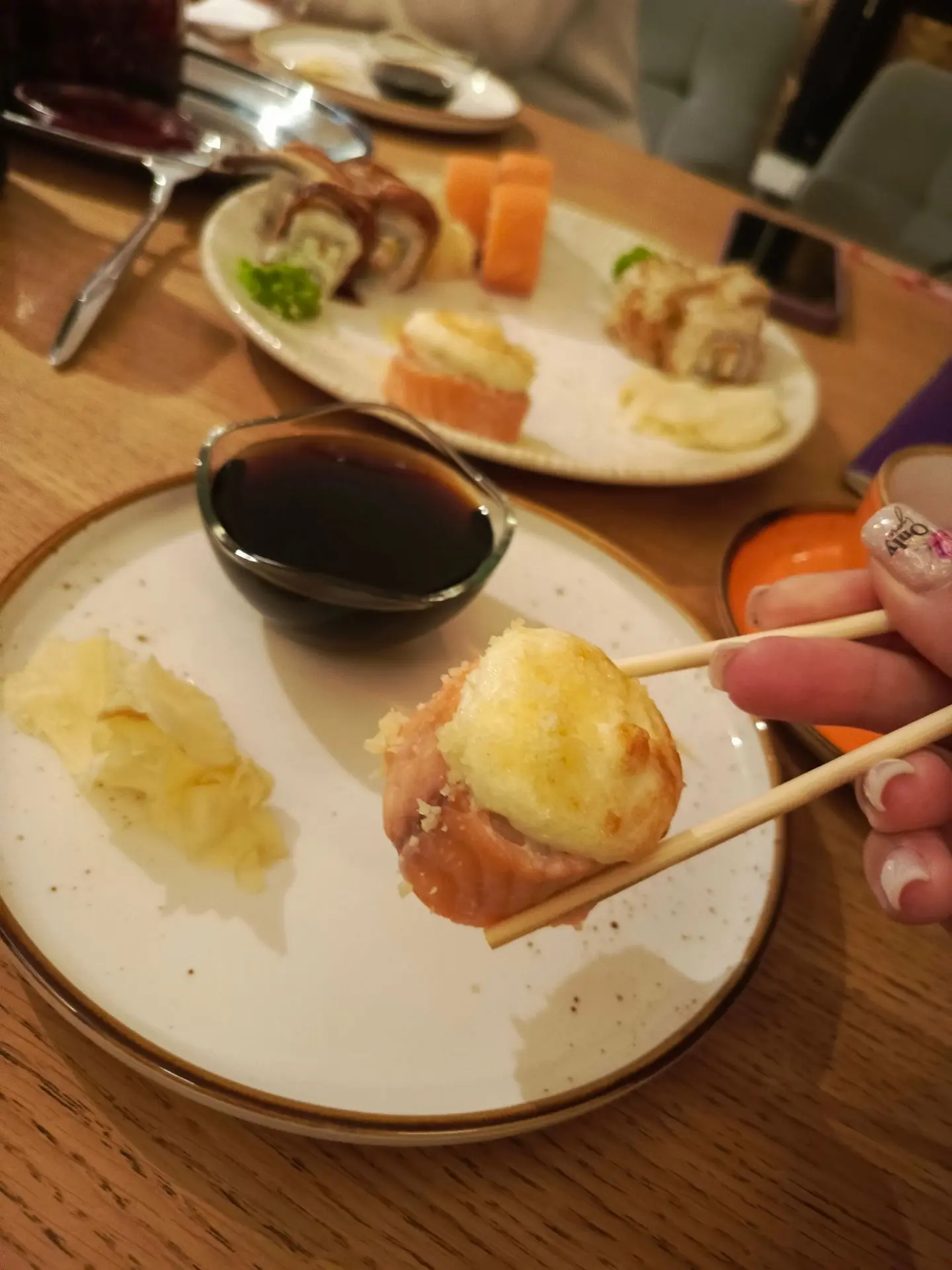 Кстати роллы мы тоже поели 😋