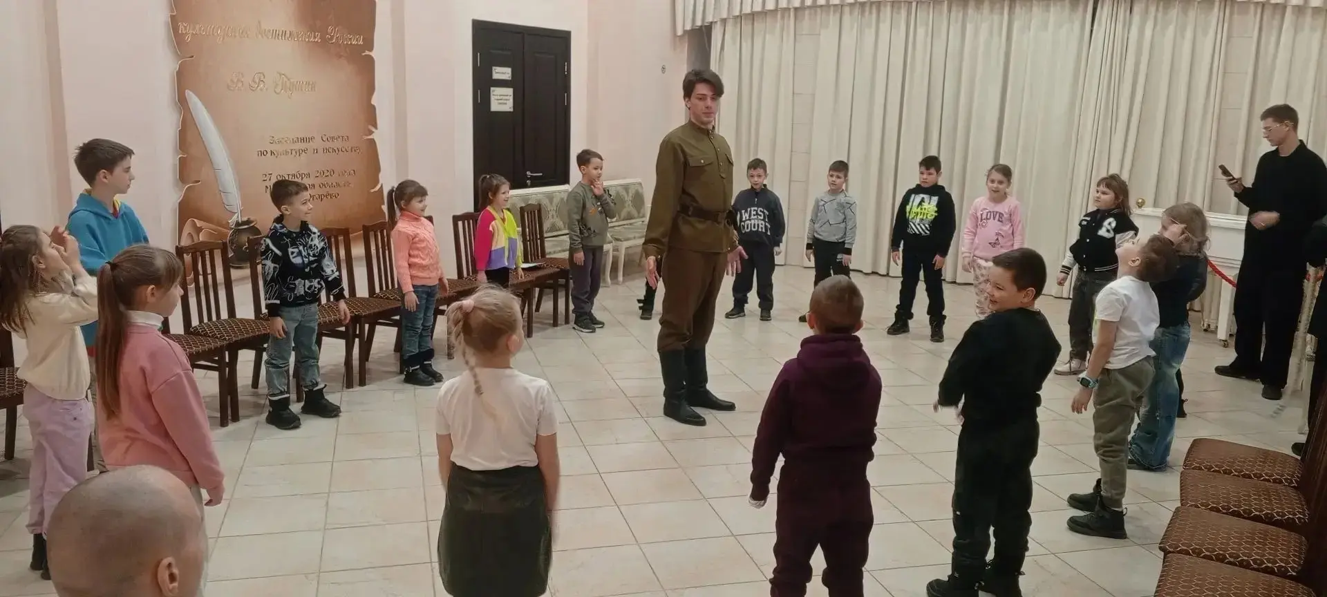 #СЕТЕВОЕВЗАИМОДЕЙСТЫИЕ 1 «В» класс принял участие в спортивно-развлекательном мероприятии, посвященн