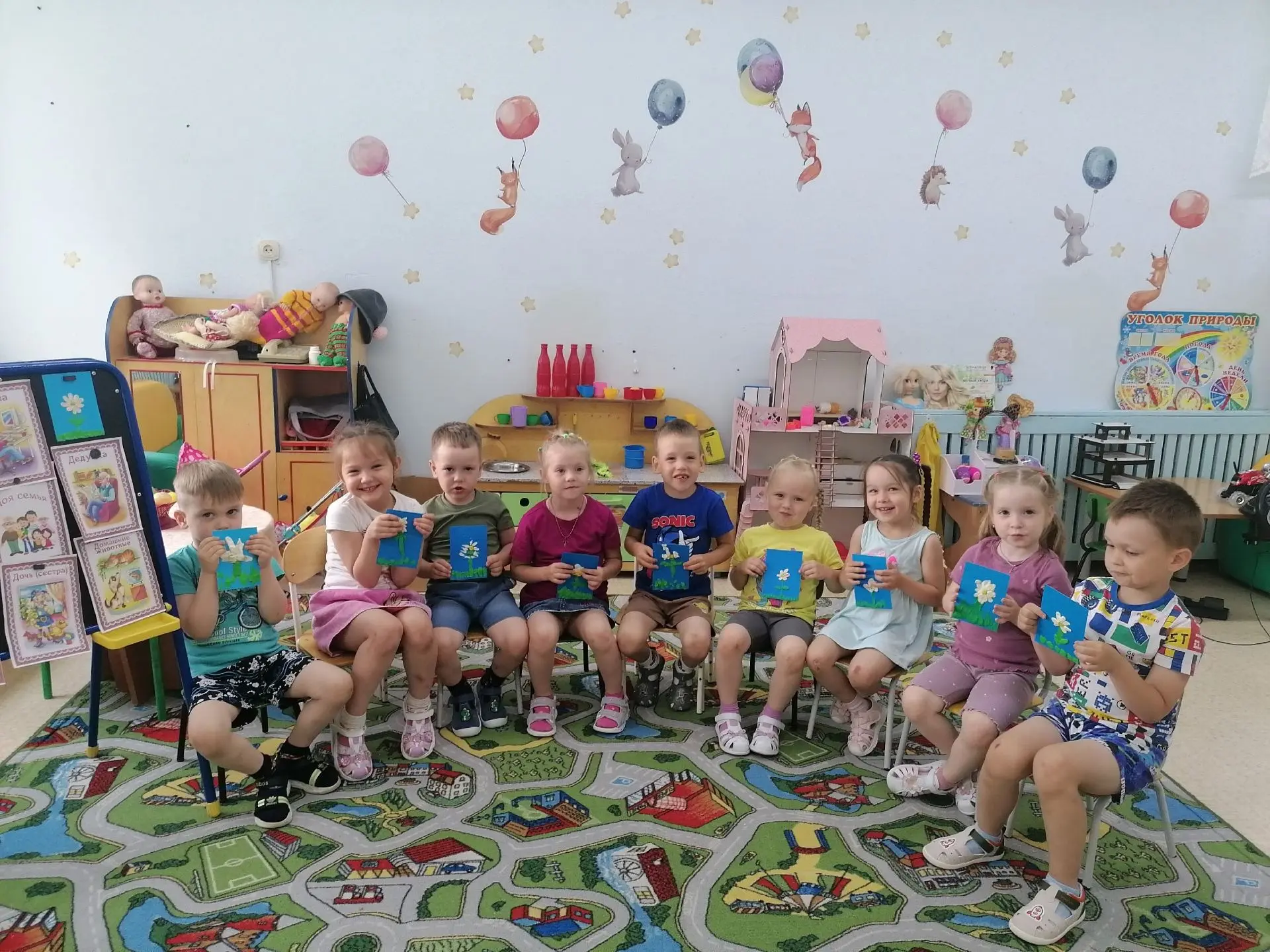 🐝 День семьи, любви и верности в группе «Пчёлка» (Ефремова Н.С., Курочкина Г.А.)

В группе прошли т