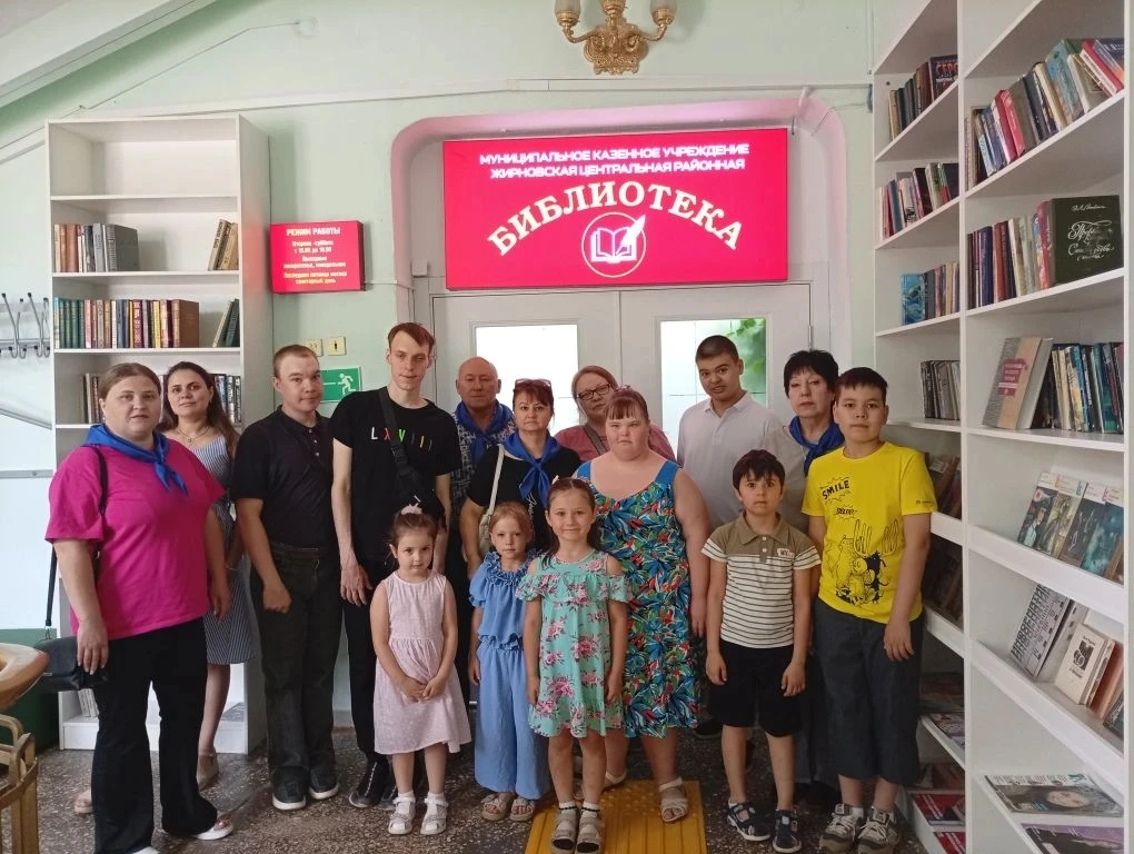 ✅ Специалисты и получатели социальных услуг ГБУ СО «Жирновский ЦСОН» приняли участие в областной акц