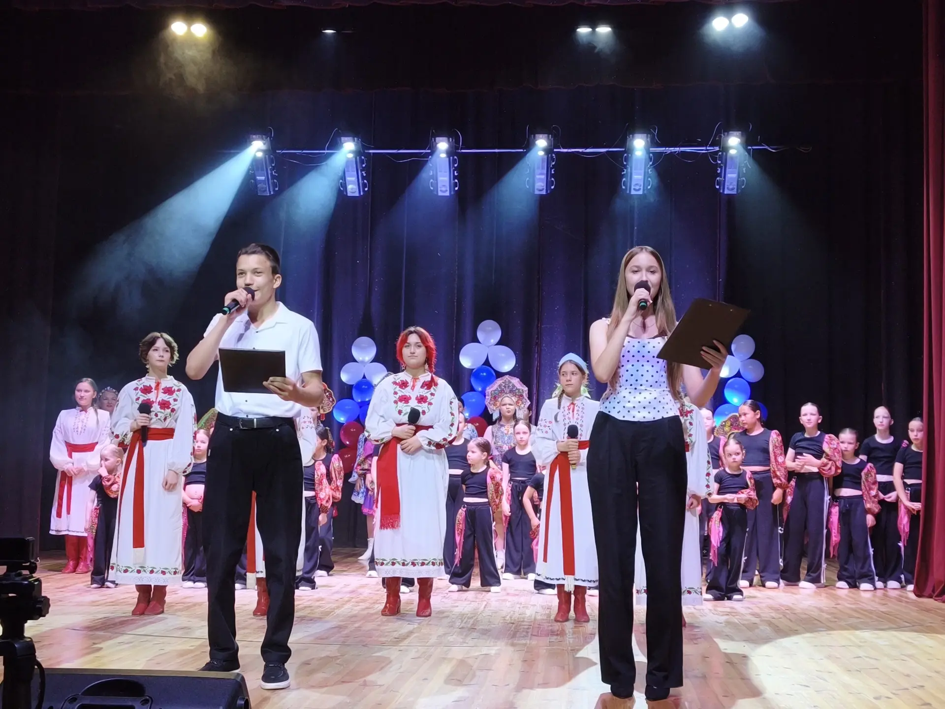 📣 Праздничный концерт в Петровском СДК: с любовью к Родине!