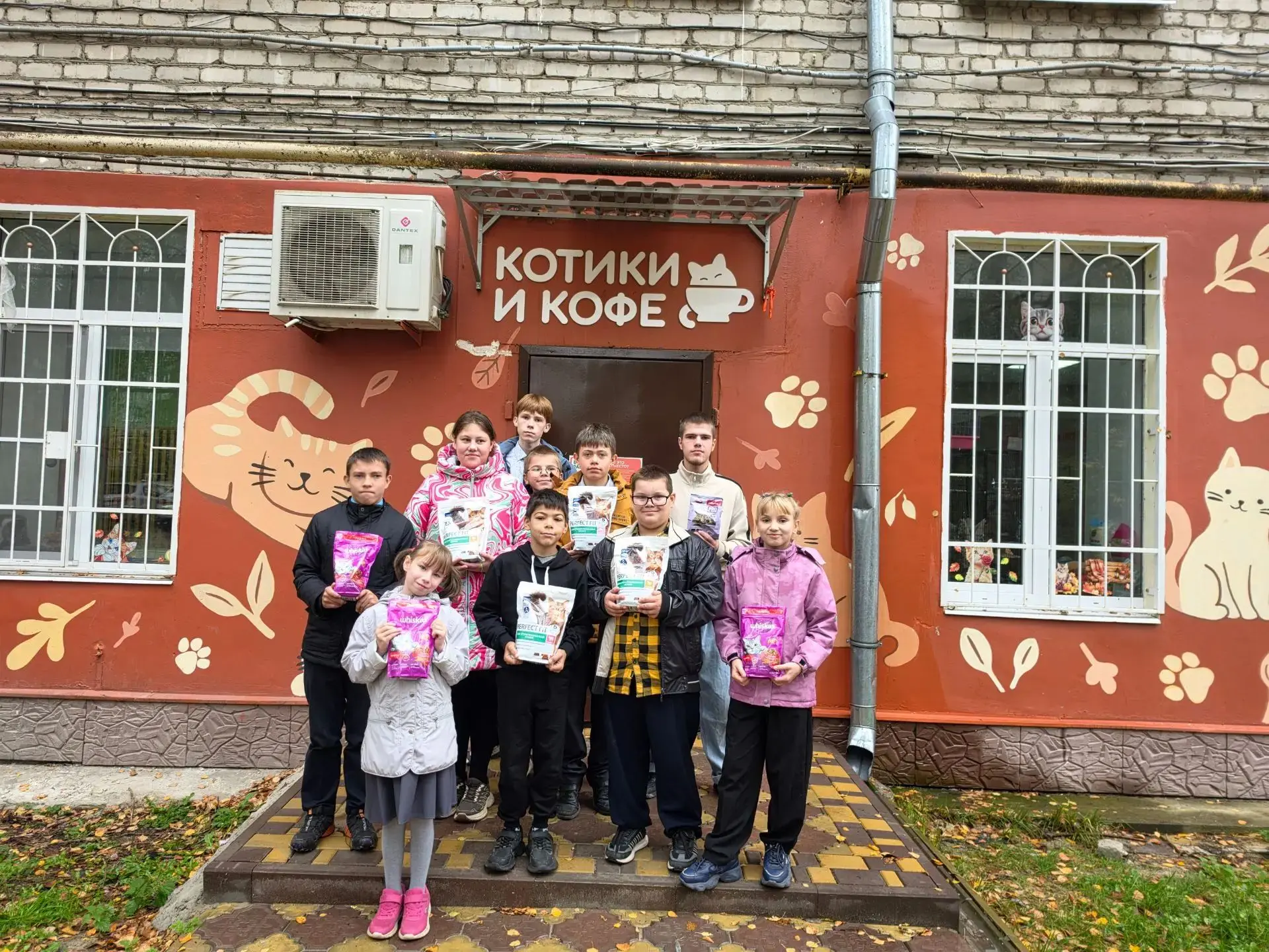 "Добрые сердца - в добрых делах". 💖🐾✨