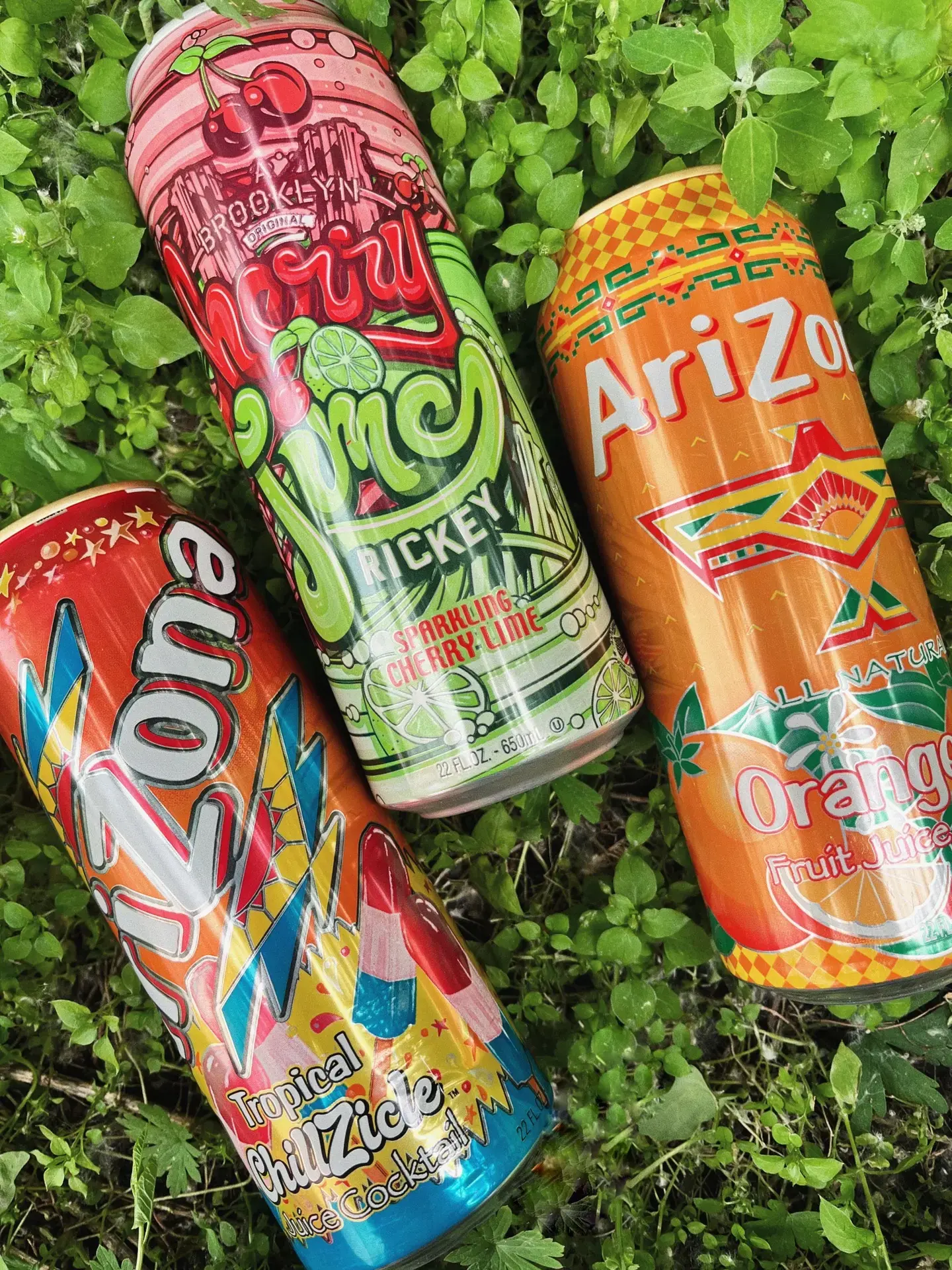 AriZona— это как кондиционер в банке☀️ Глотнул — и лето сразу стало выносимым, а ты — самым бодрым к