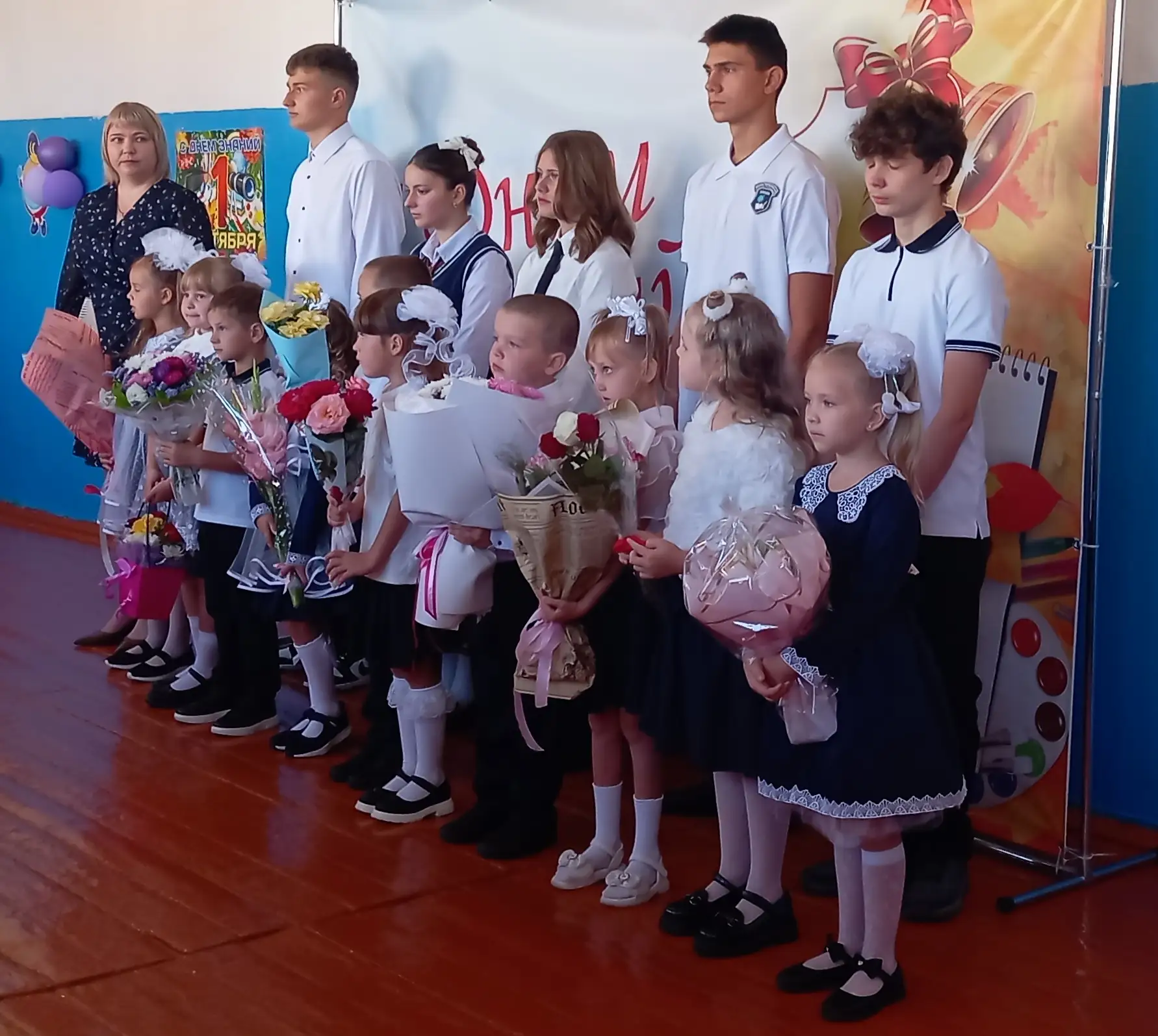 🎉 День знаний в МКОУ "Монастырщинская СОШ" прошёл ярко и торжественно!