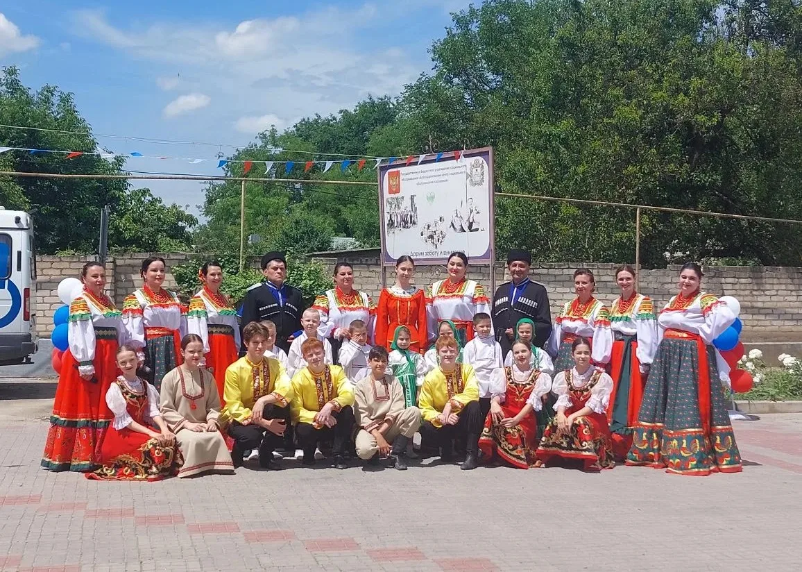 🔥 В Благодарненском центре соцобслуживания в преддверии Дня России было по-настоящему ЖАРКО!
Друзья