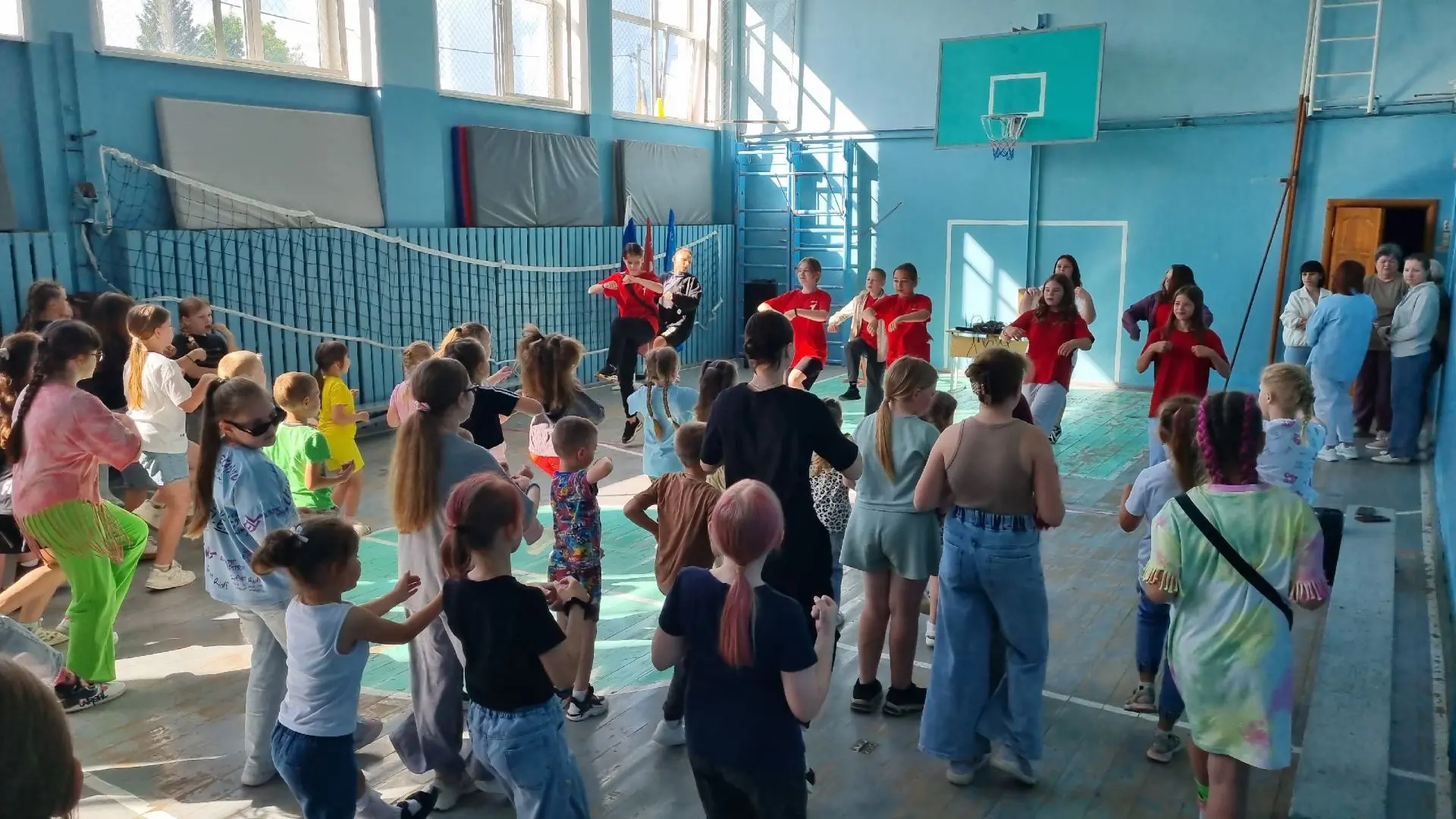Эко-день «Наша Родина»: чистый край и народные забавы! 🌿🇷🇺