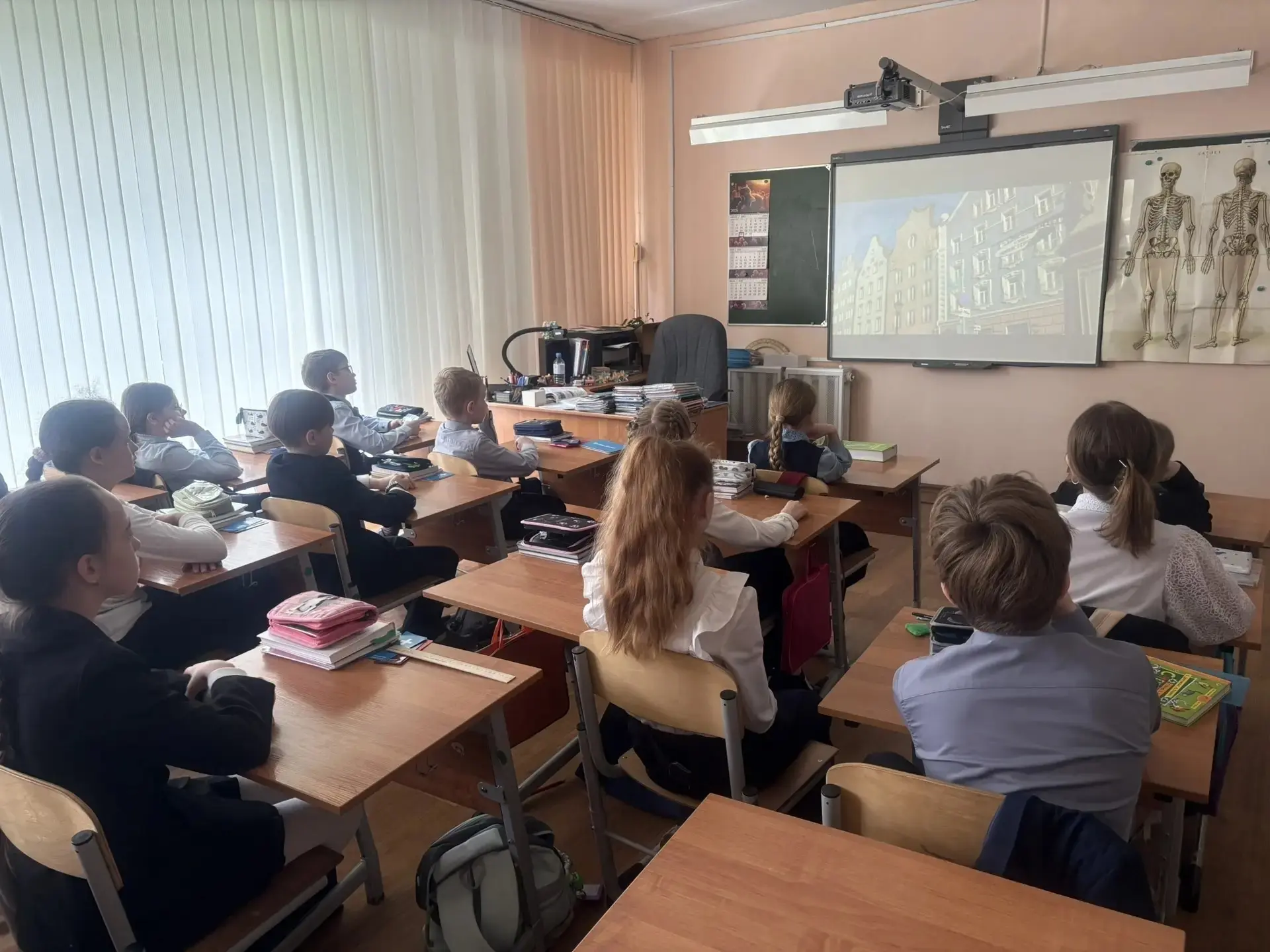 В нашей гимназии прошли киноуроки для учеников 3 и 4 классов, которые вызвали у детей живой эмоциона