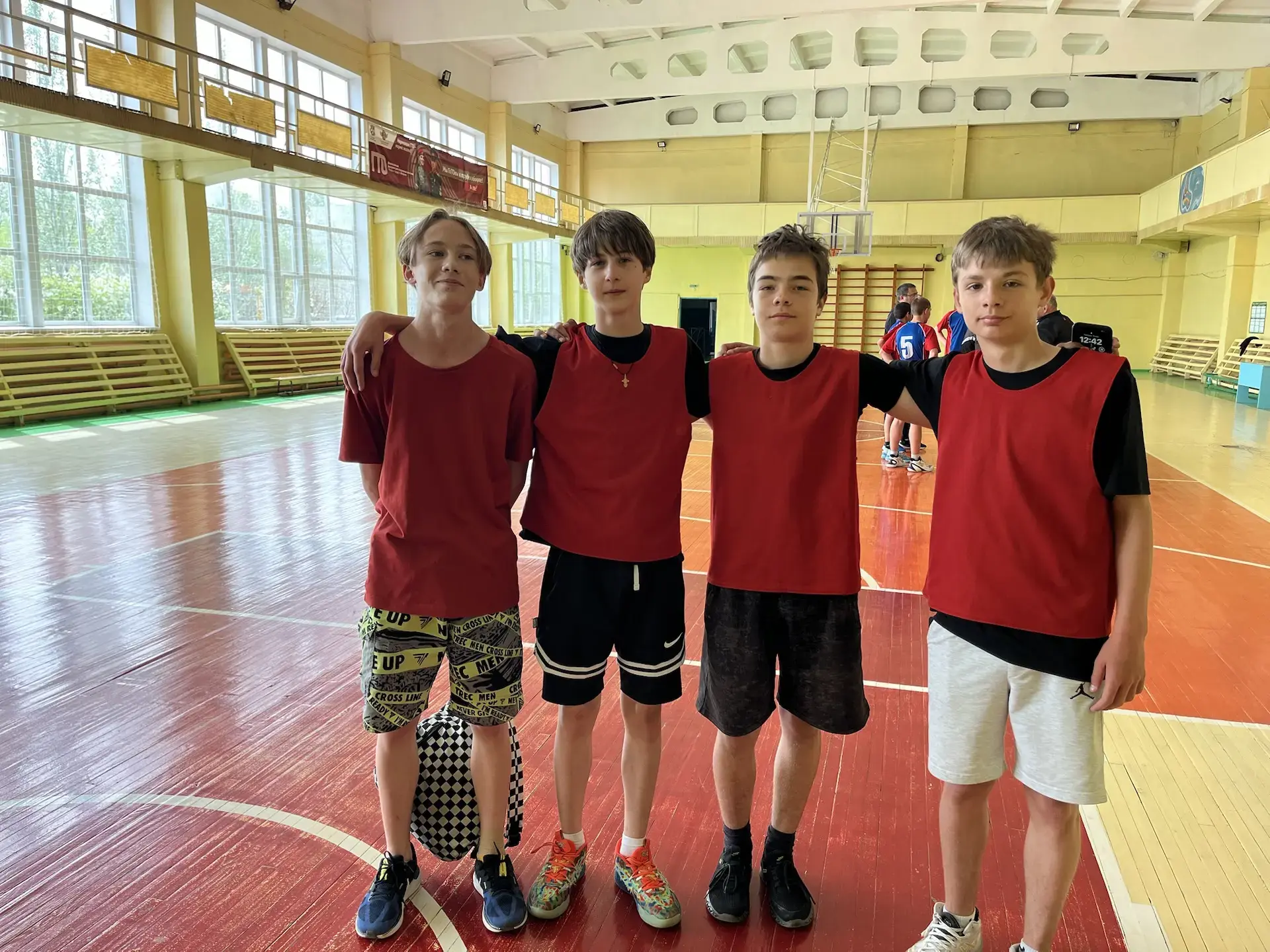 ШКОЛЬНЫЕ СПОРТИВНЫЕ ИГРЫ