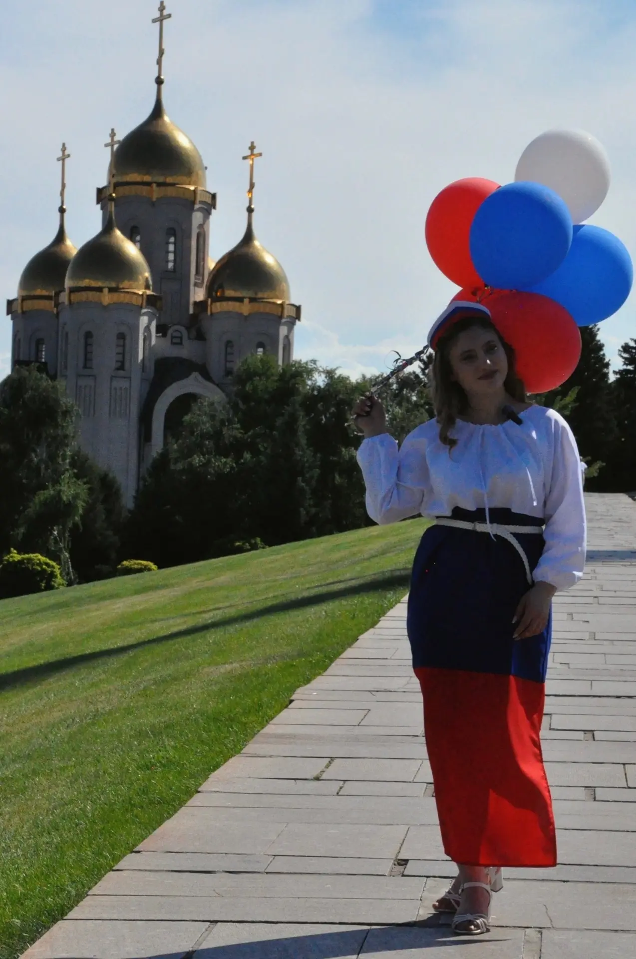 С Днём России! 🇷🇺

🕊️Мира, добра и процветания нашей стране! Пусть каждый день будет наполнен гор