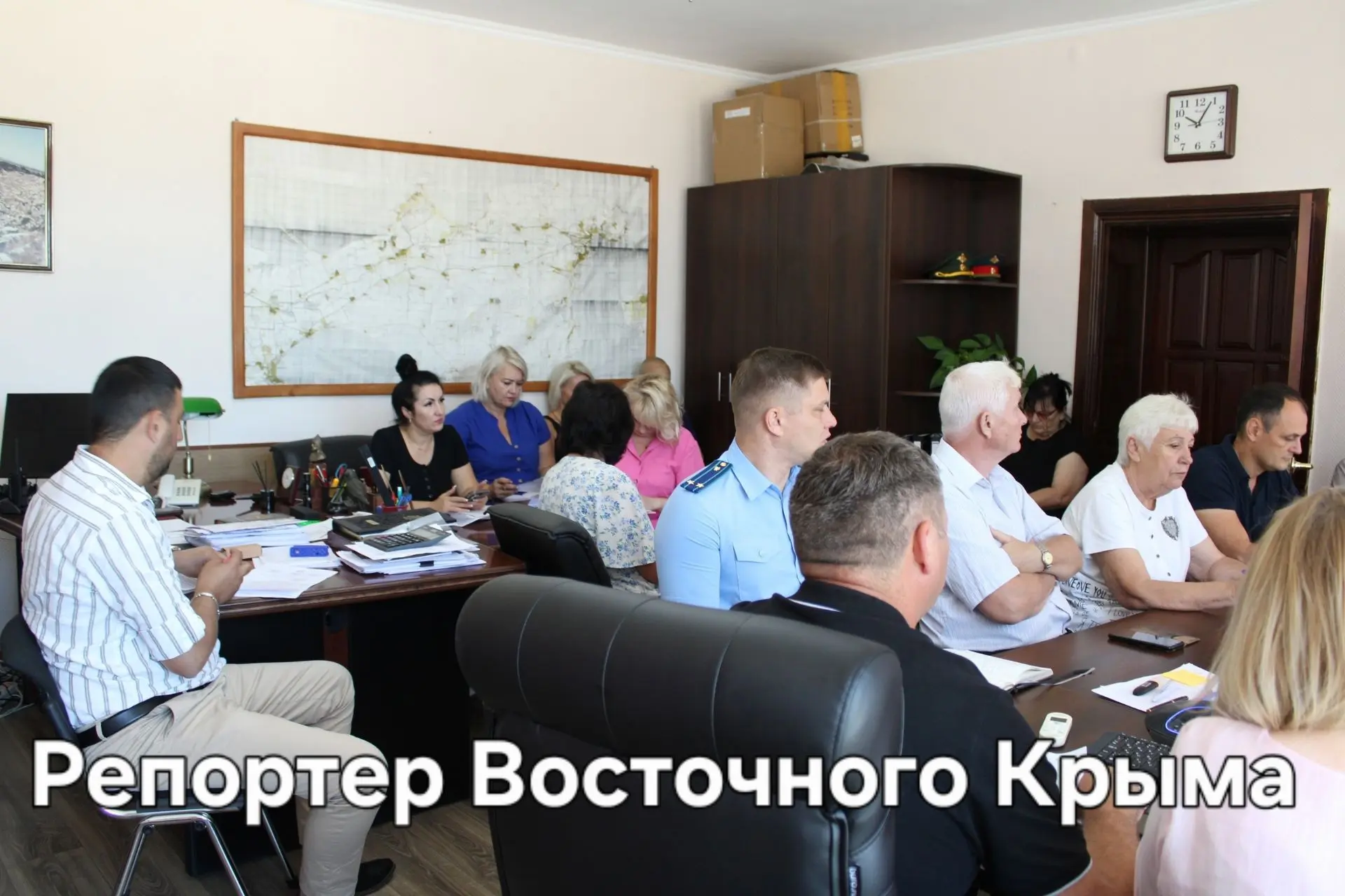 В Ленинском районе говорили о баллонном газе, воде, подготовке к зиме и не только