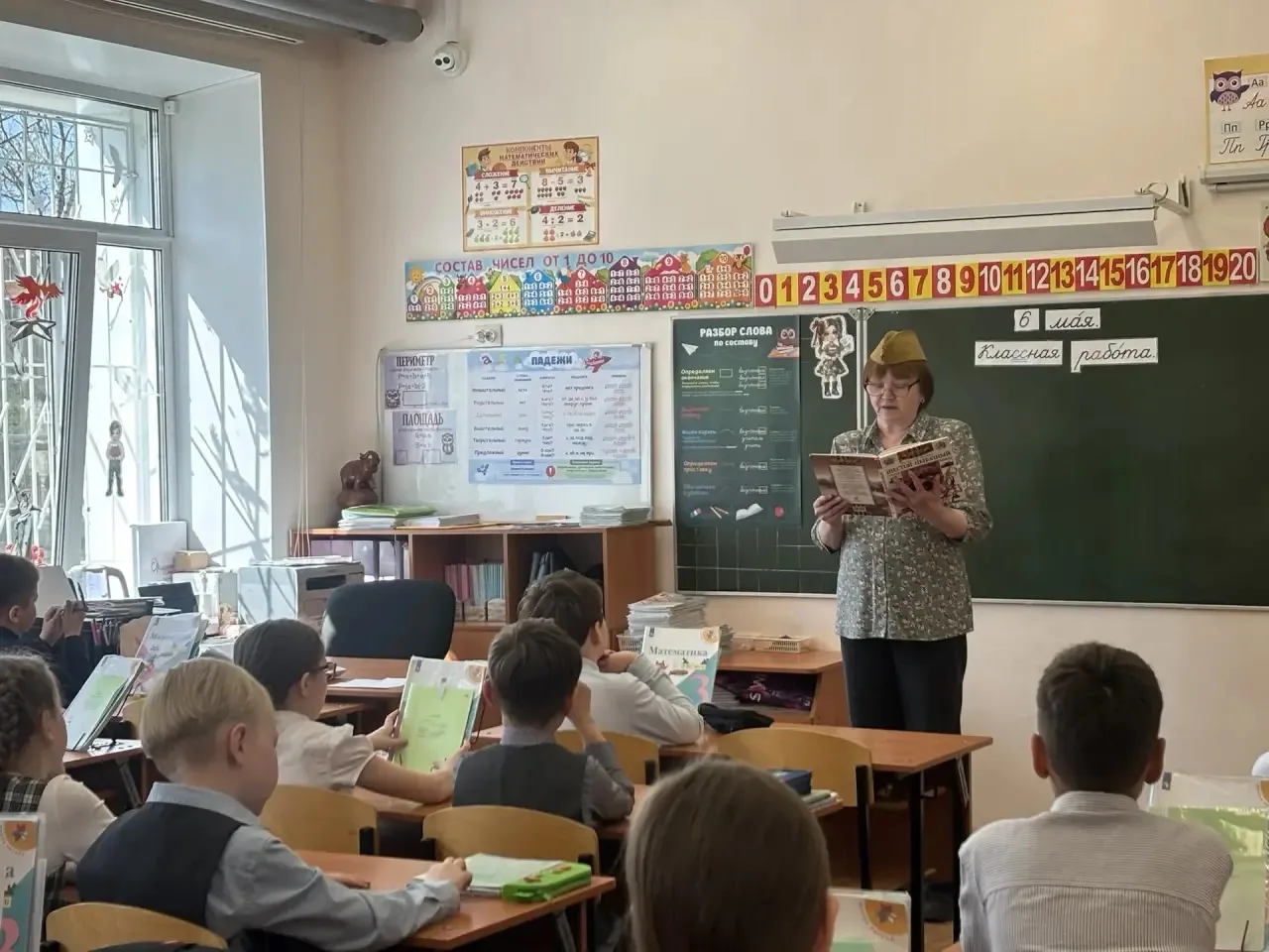 «Читаем детям о войне»  Сегодня к нам в гости приходила Медведевская Детская-Библиотека. Сотрудники 