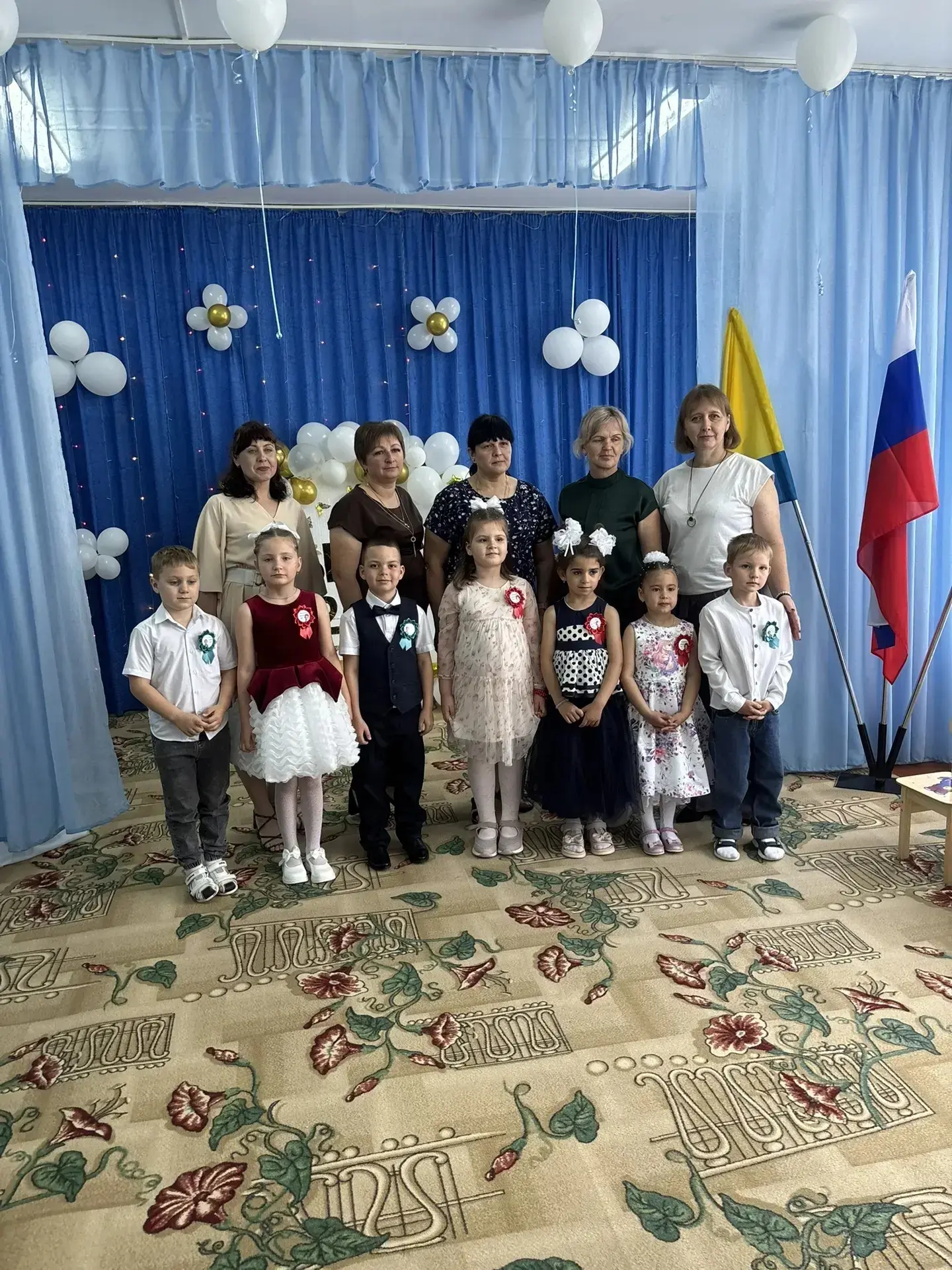 Сегодня в нашем саду особенно волнительный день ❤️💐Мы провожаем старших воспитанников ...