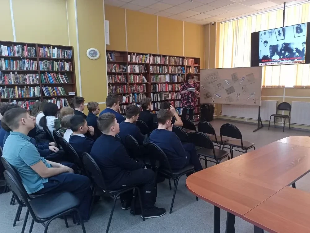 📚 16 марта учащиеся 7и класса вновь посетили библиотеку имени Б. Богаткова, чтобы больше узнать о на