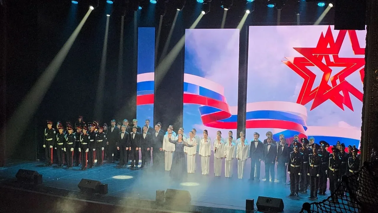 23 февраля, в торжественной атмосфере Челябинского театра оперы и балета, состоялся концерт "Голос О