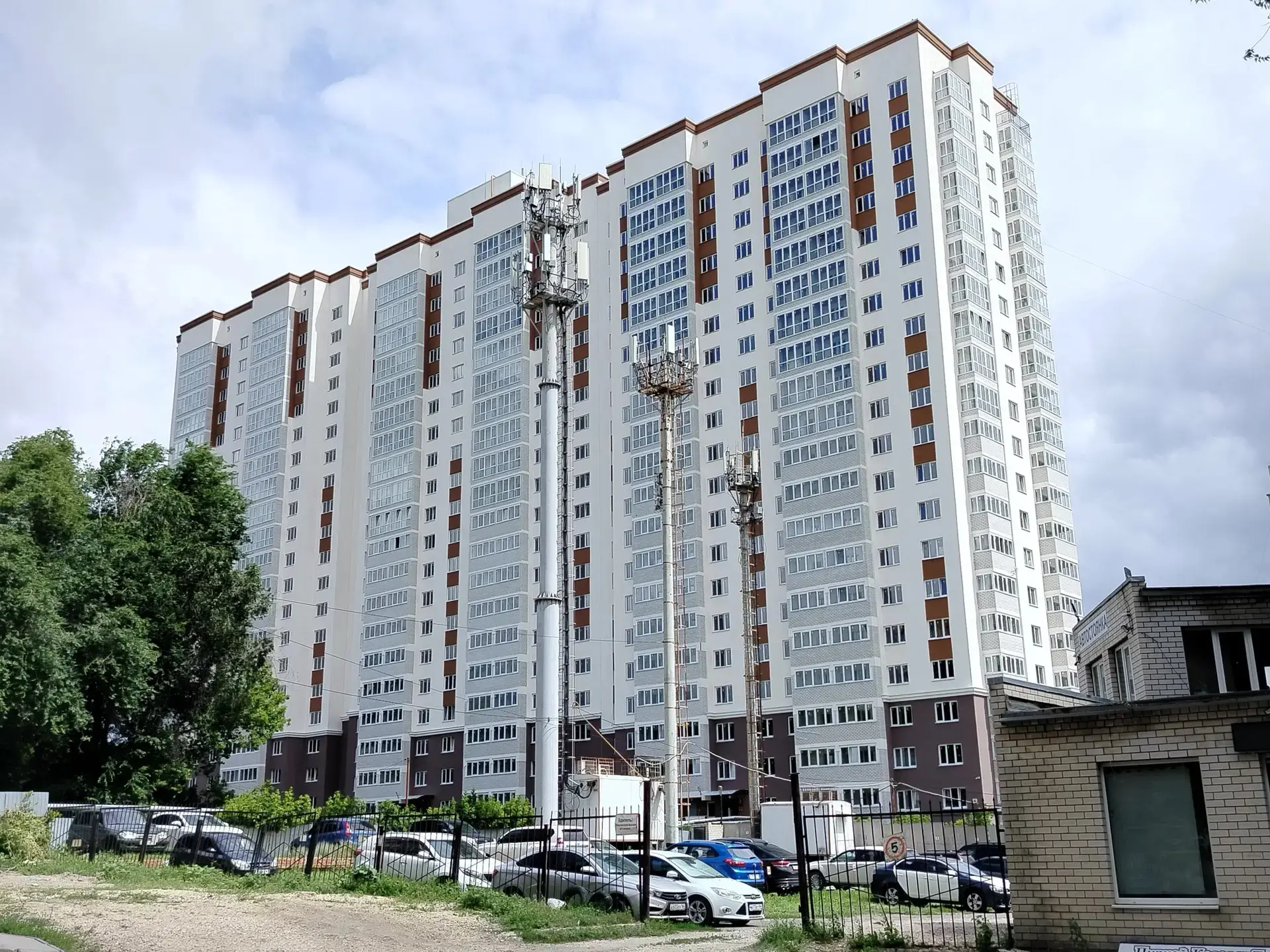 ЖК «Эра» (ул. 4-я Нагорная)

Саратов Заводской район

Наш второй канал в МАХ