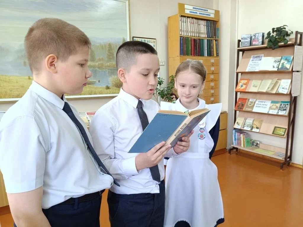 📚 День коренных малочисленных народов России 30 апреля в России отмечается День коренных малочисленн