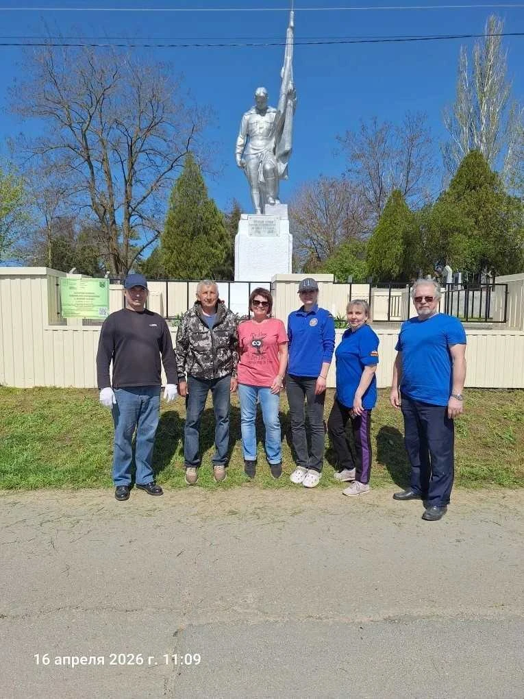 НИКТО НЕ ЗАБЫТ, НИЧТО НЕ ЗАБЫТО! Работники ГКУ ДПО «УМЦ по ГОЧС РО» традиционно приняли активное уча