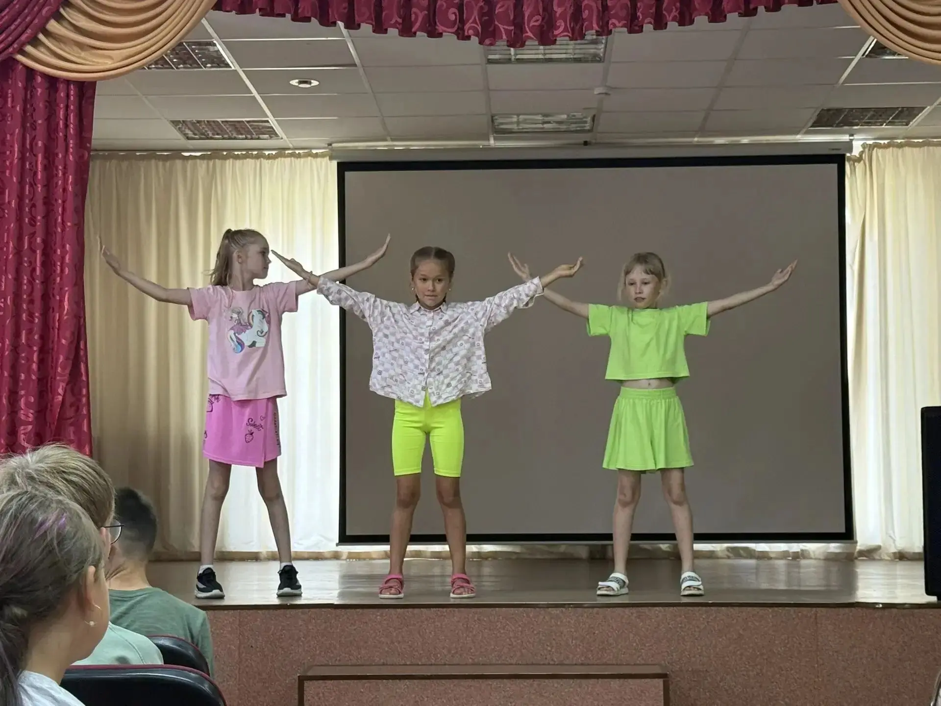 Что такое «Покорить Эльбрус»?

Мы привыкли думать, что это про ледорубы, кислородные маски и штурм в
