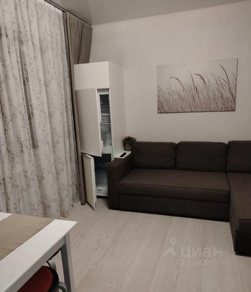 Сдам без посредников: 1-комнатная квартира, 42м²