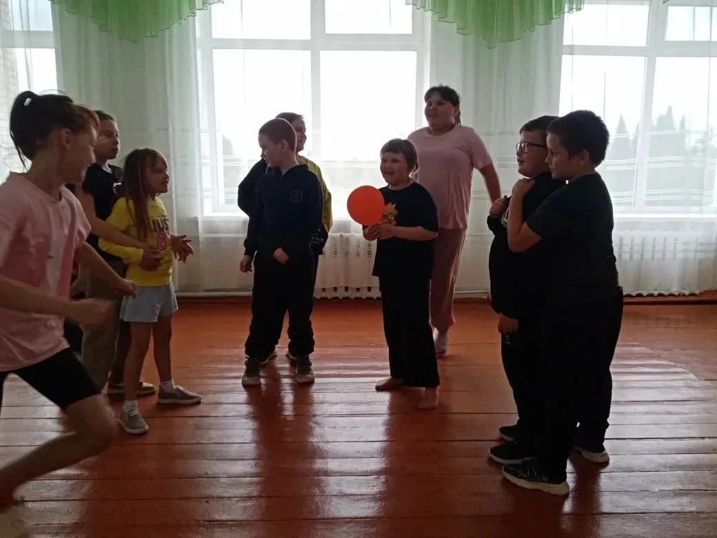Второй день в лагере - энергия бьет ключом!
